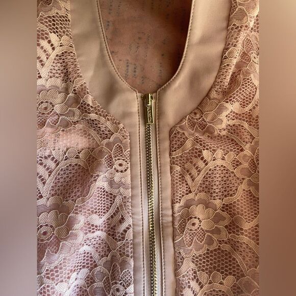 HOUSE OF CB Light Pink Lace Paraisa Plunging Neck Long Sleeve Bodysuit Sz XS - Picture 9 of 13